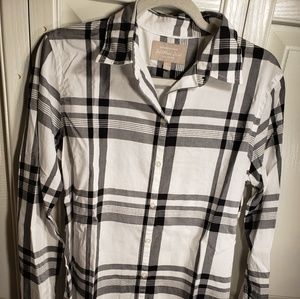 Banana Republic Plaid button down shirt